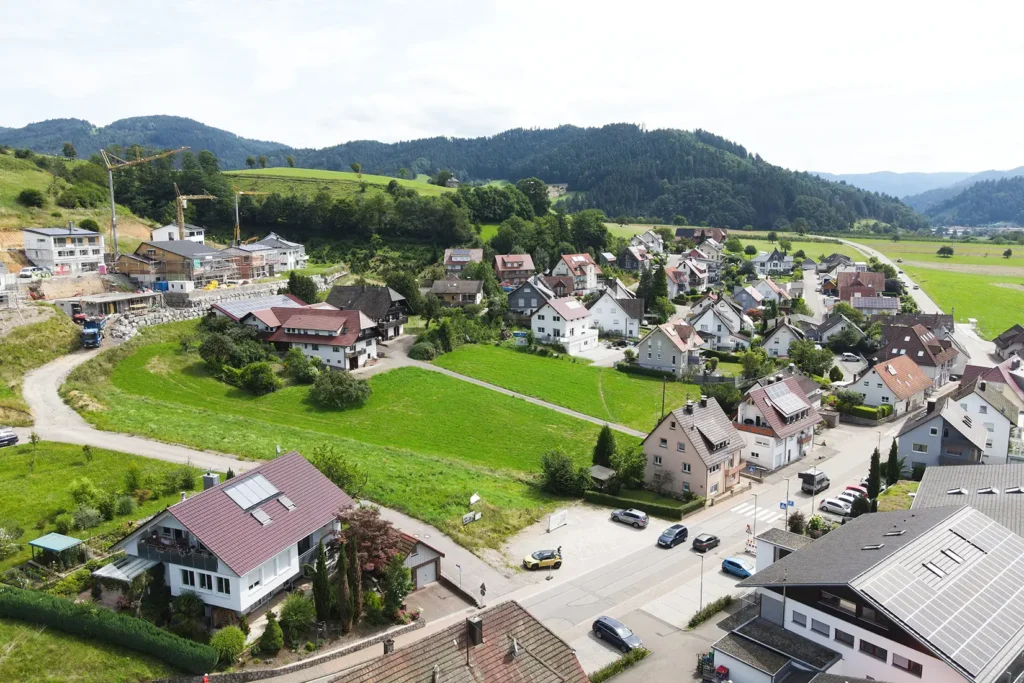 Blick auf das Baugrundstück in Fischerbach