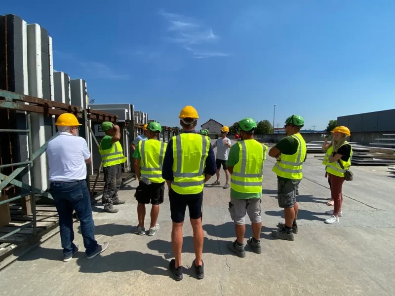 Werksführung bei Betonfertigteilewerk