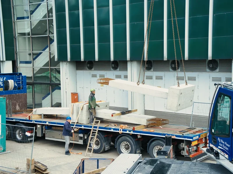Fertigteilstützen für das neue Wärmepumpenkraftwerk: in Offenburg