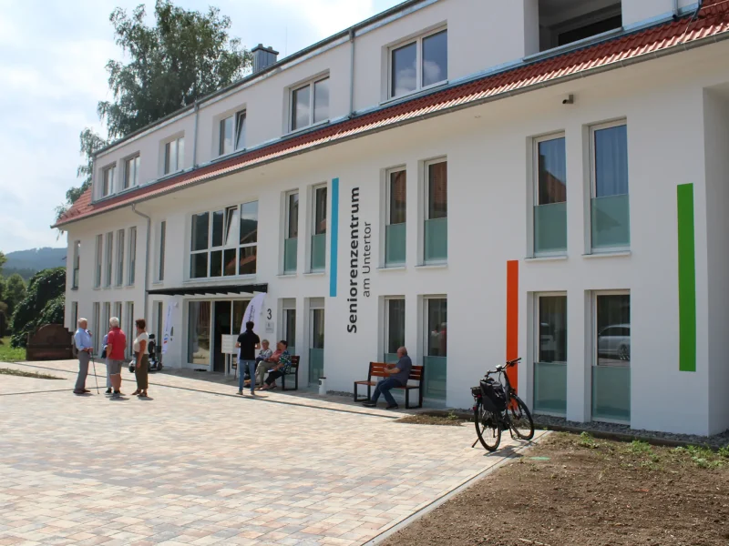 Neueröffnung Seniorenzentrum am Untertor Zell a. H.