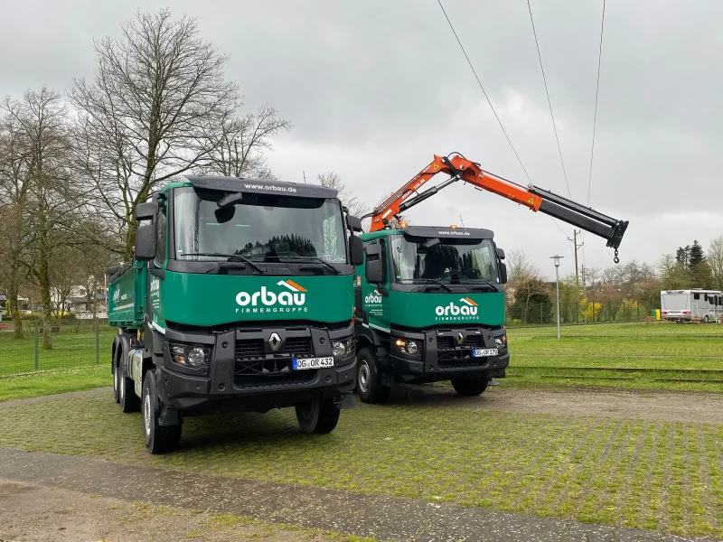 Zwei neue LKWs für die orbau-Flotte