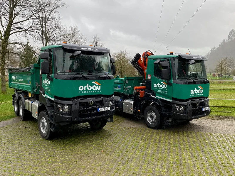 2neue LKWs für die orbau-Flotte.