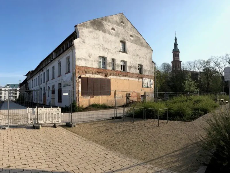 Alte Weberei in Offenburg vor der Restaurierung der orbau Firmengruppe