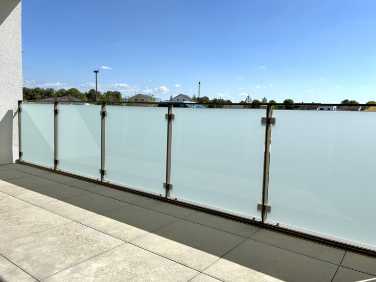 Sonnige Terrasse_website